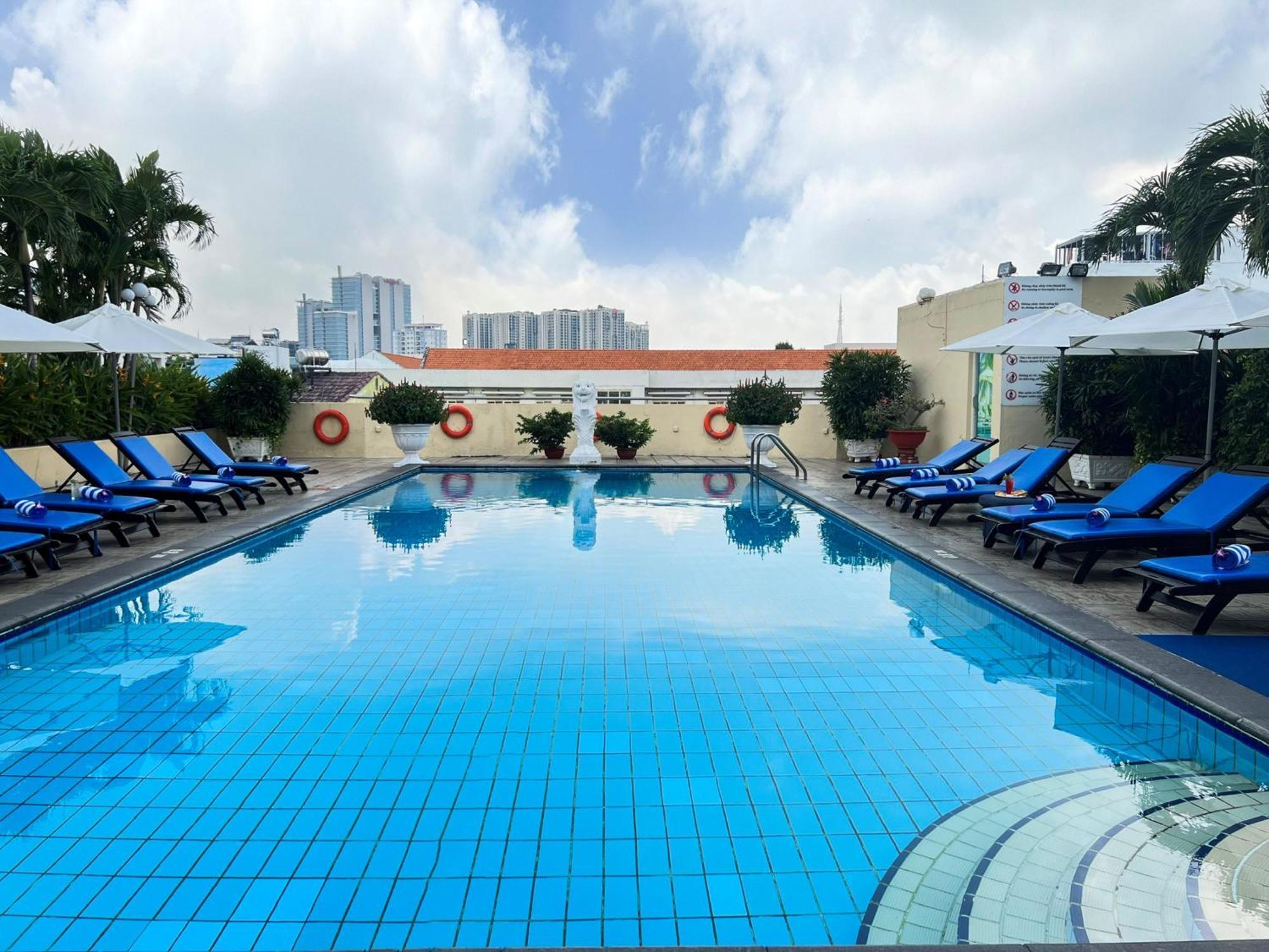 Ramana Saigon Hotel Хошимин Екстериор снимка
