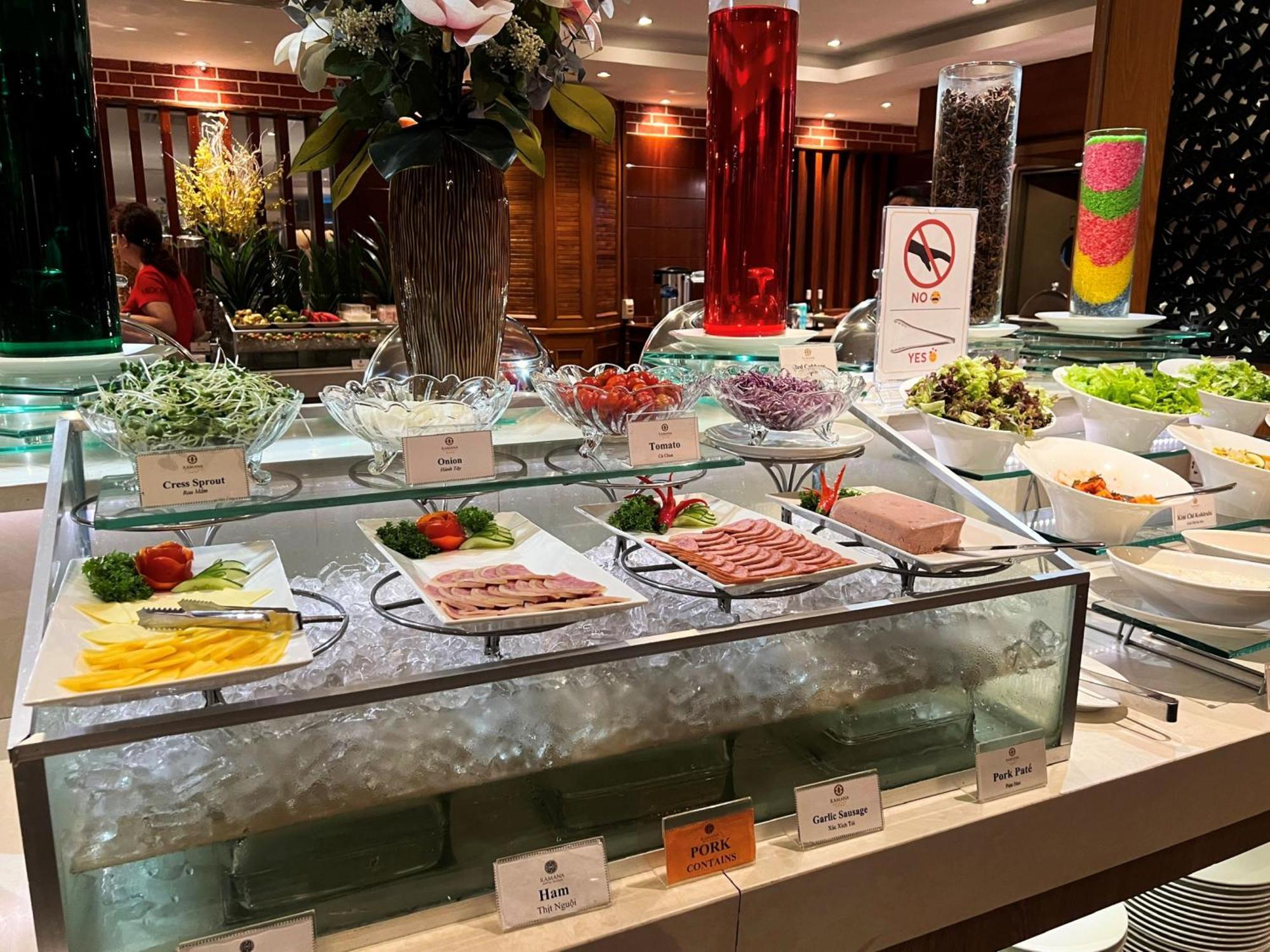 Ramana Saigon Hotel Хошимин Екстериор снимка
