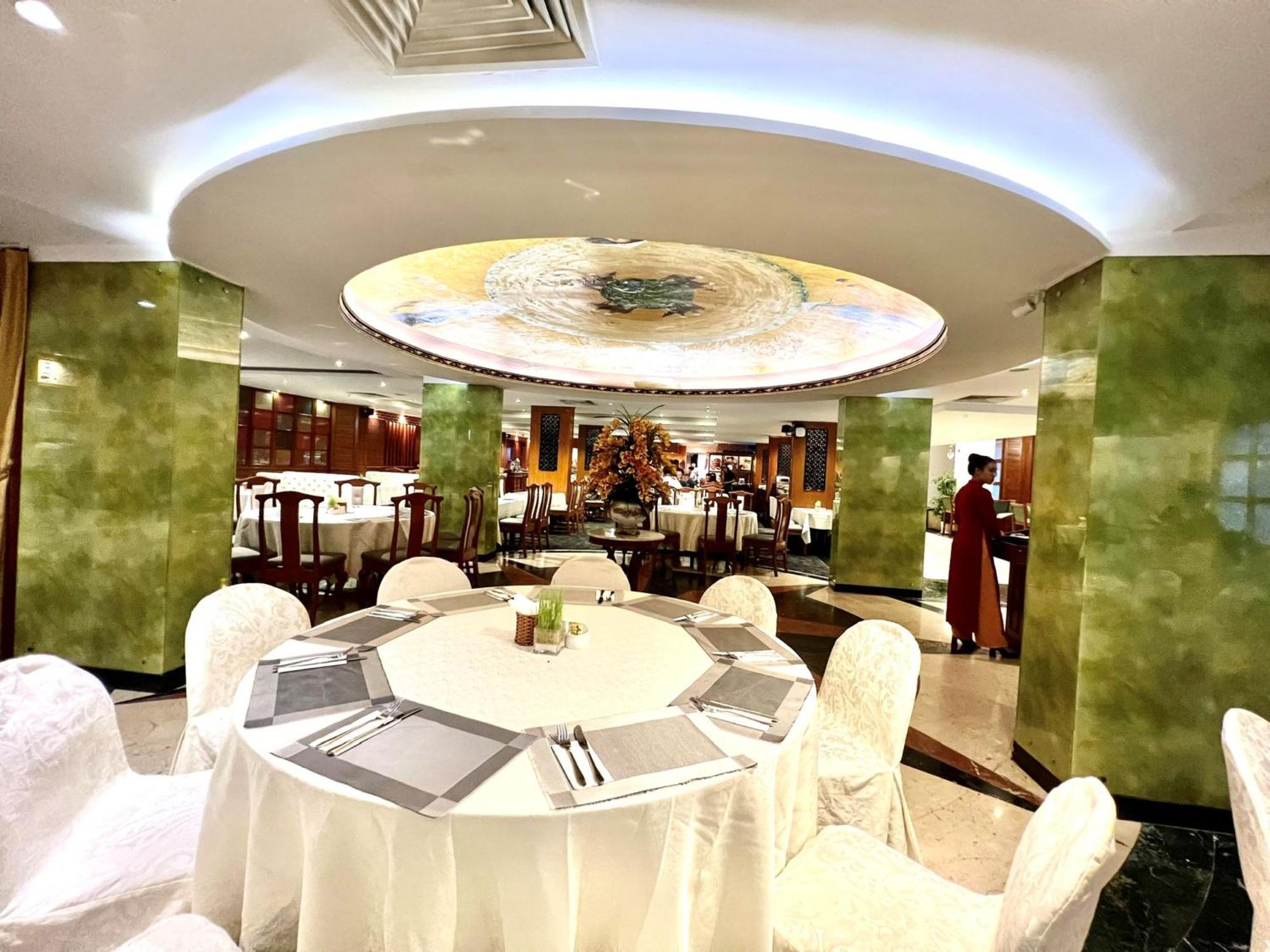 Ramana Saigon Hotel Хошимин Екстериор снимка
