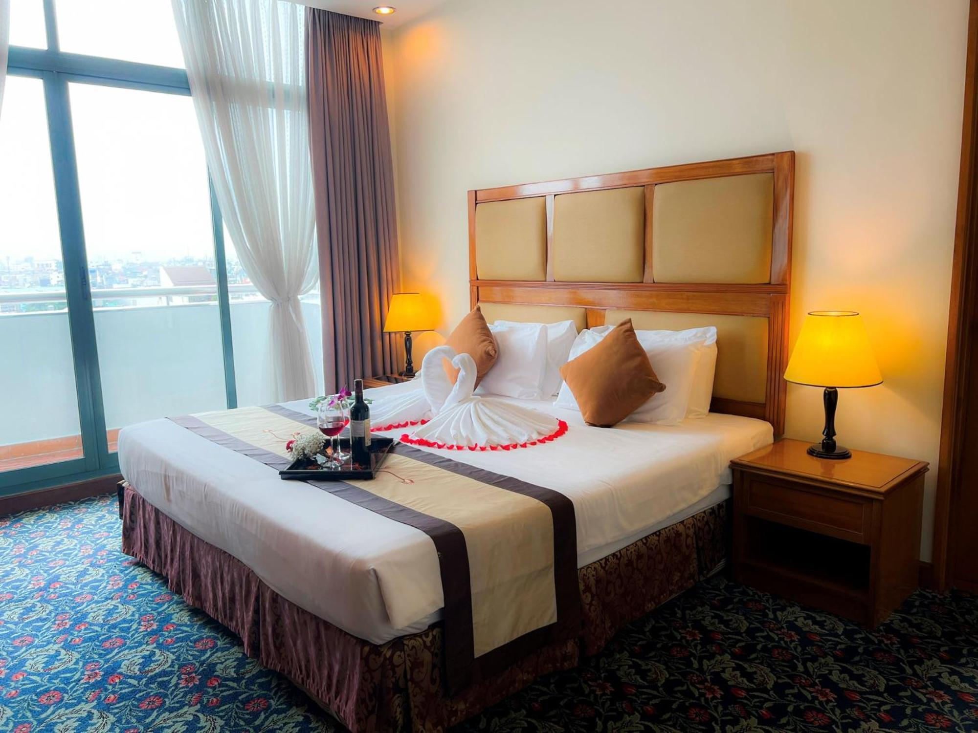 Ramana Saigon Hotel Хошимин Екстериор снимка