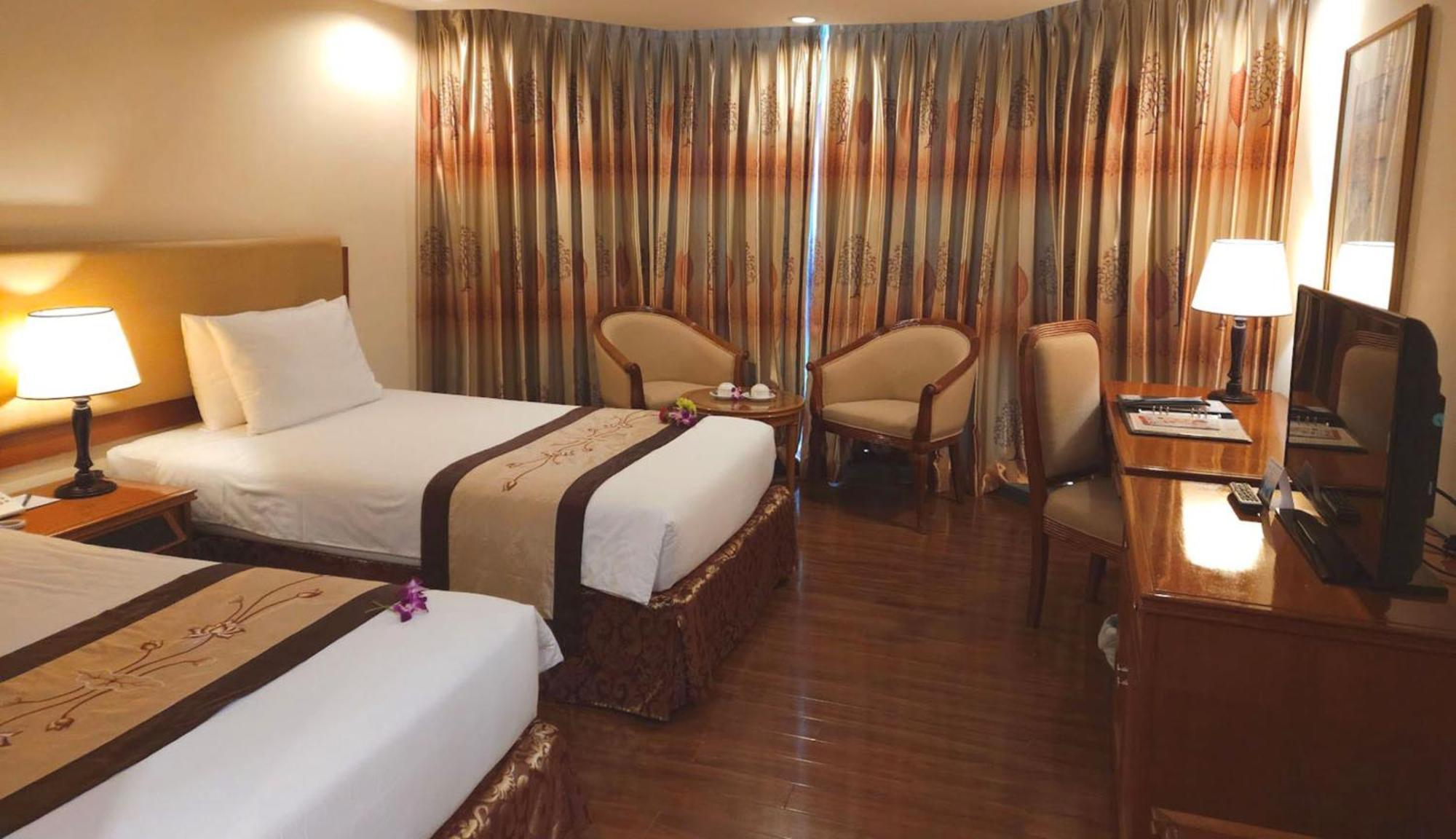 Ramana Saigon Hotel Хошимин Екстериор снимка