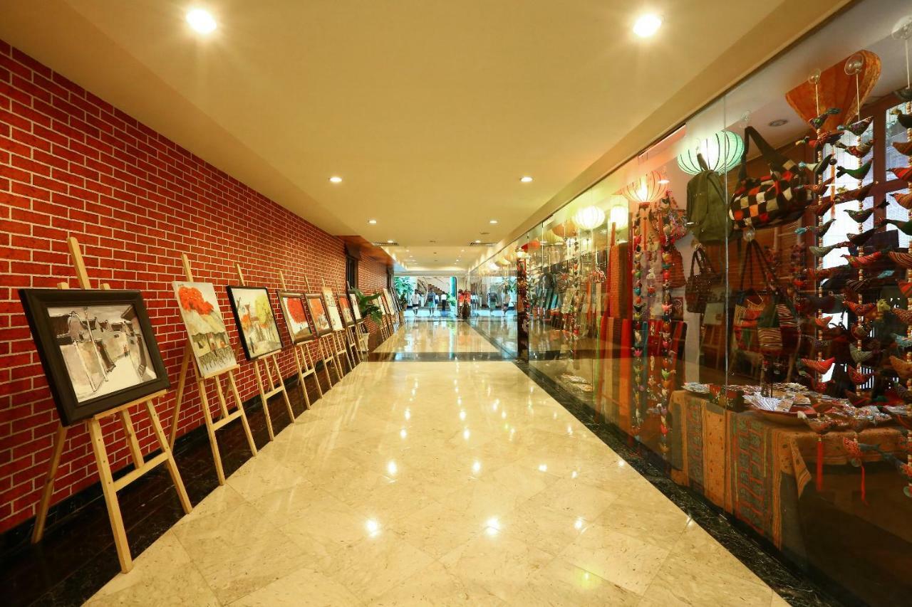 Ramana Saigon Hotel Хошимин Екстериор снимка